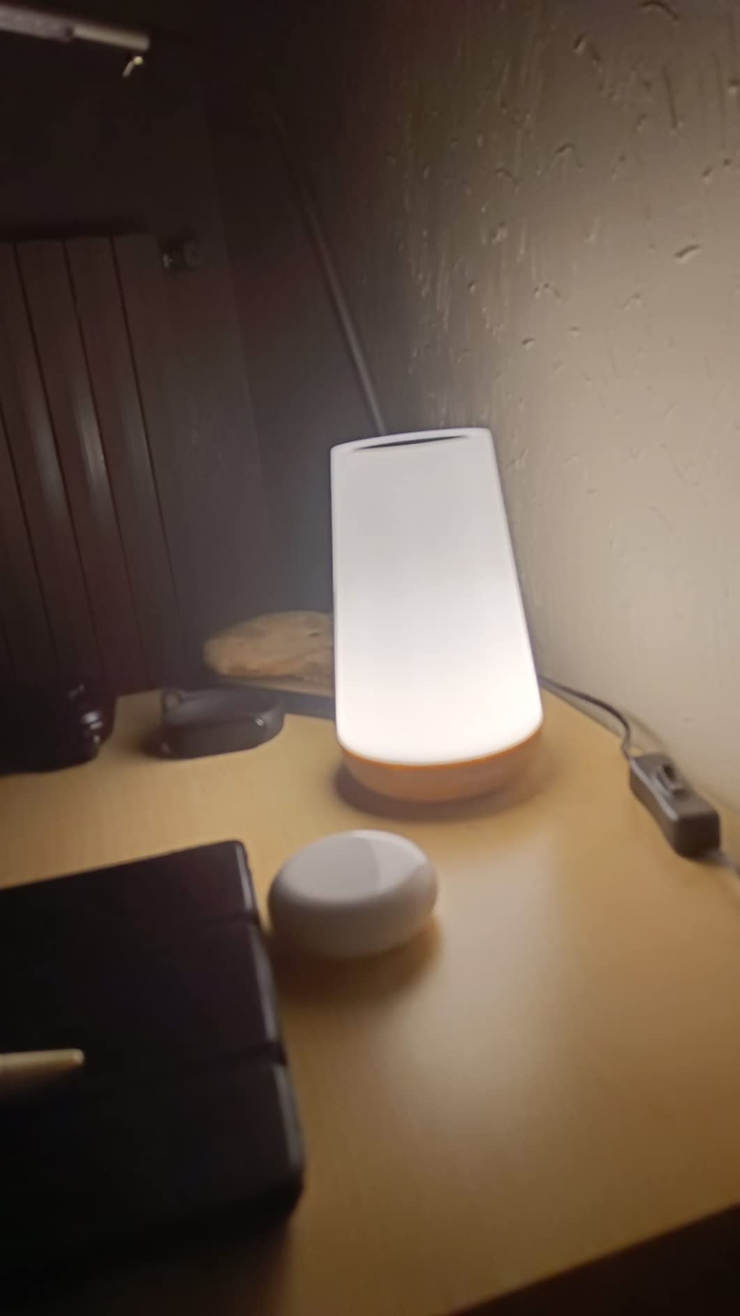 Auxmir Lampada da Comodino Touch Marrone LED RGB Ricaricabile