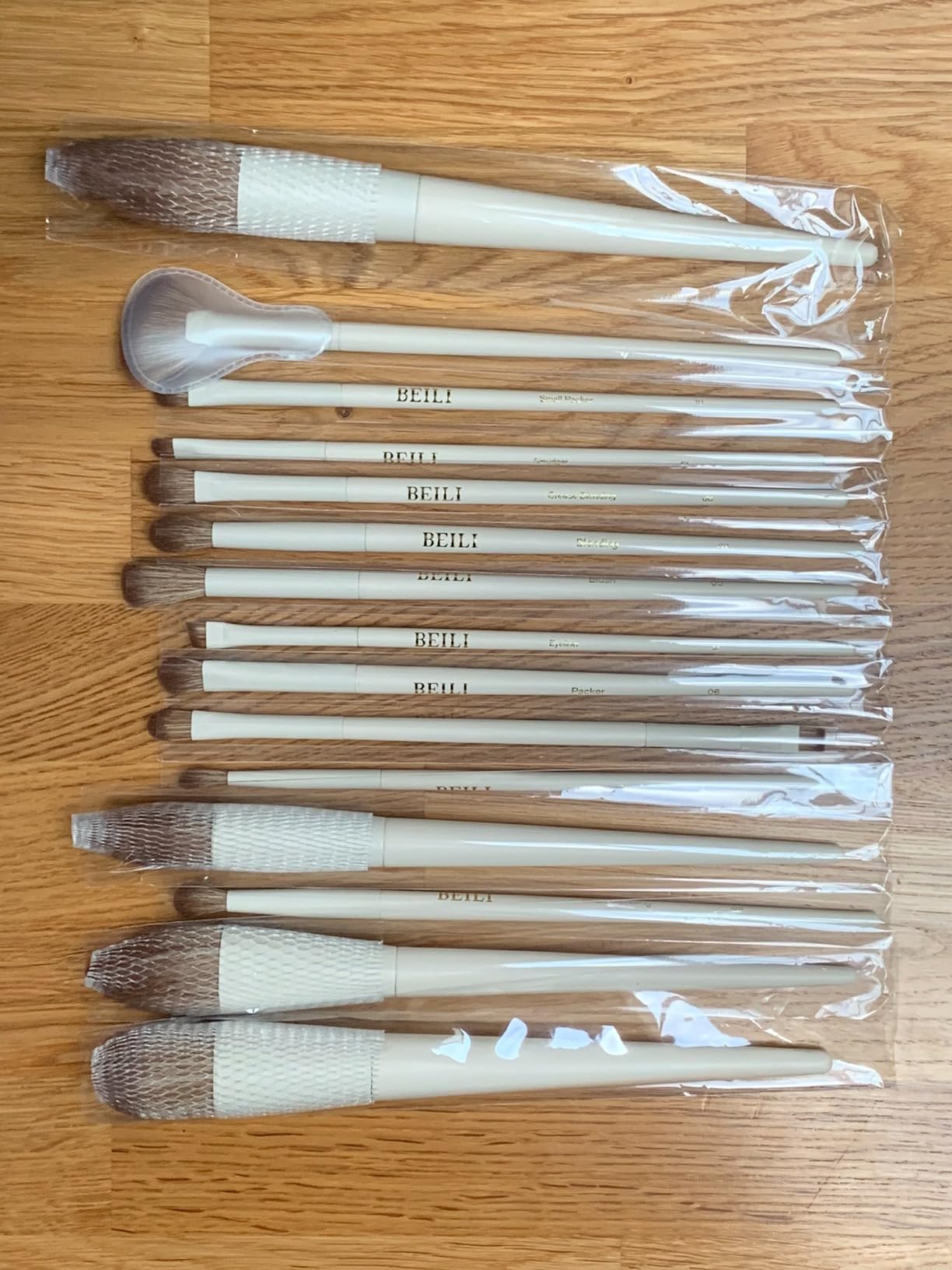 BEILI Set 15 Pennelli Trucco Sintetici Beige