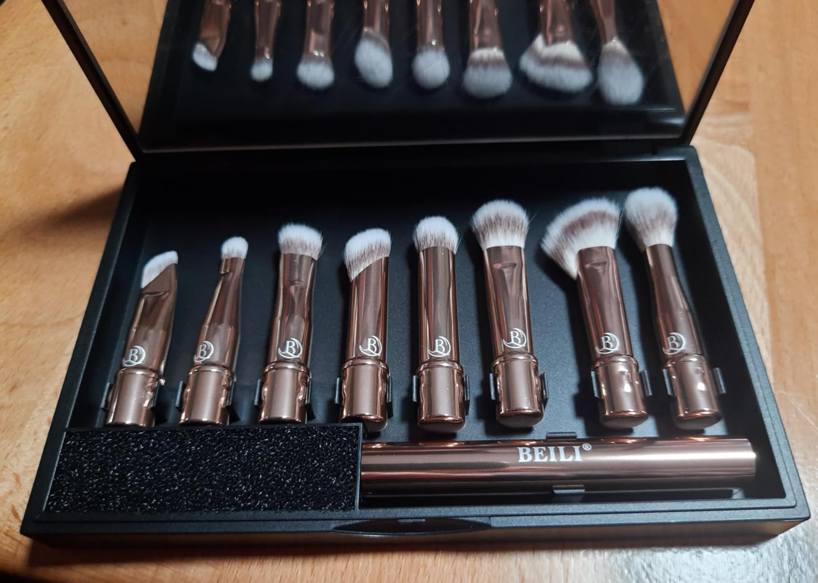 BEILI Set 8 Pennelli Trucco Viaggio Argento con Specchio