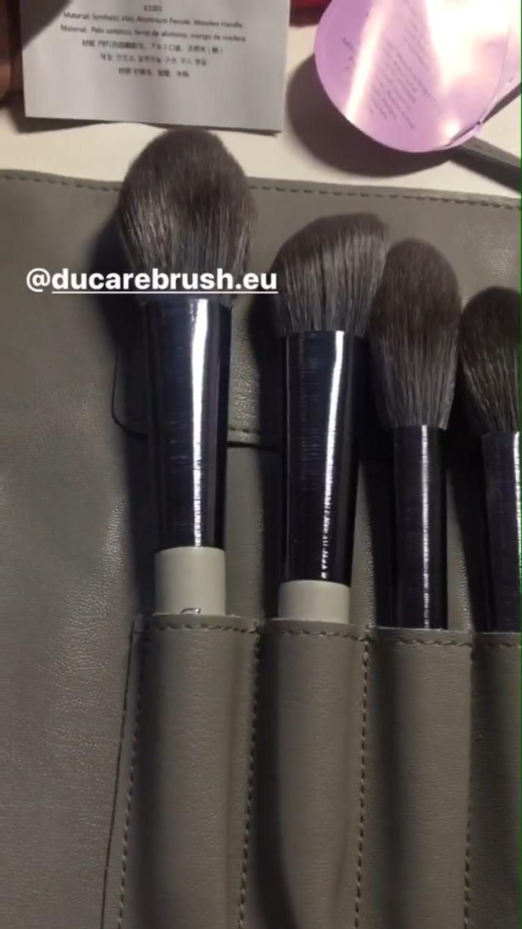 DUcare Set Pennelli Trucco 10 Pezzi Viso e Occhi Sintetici