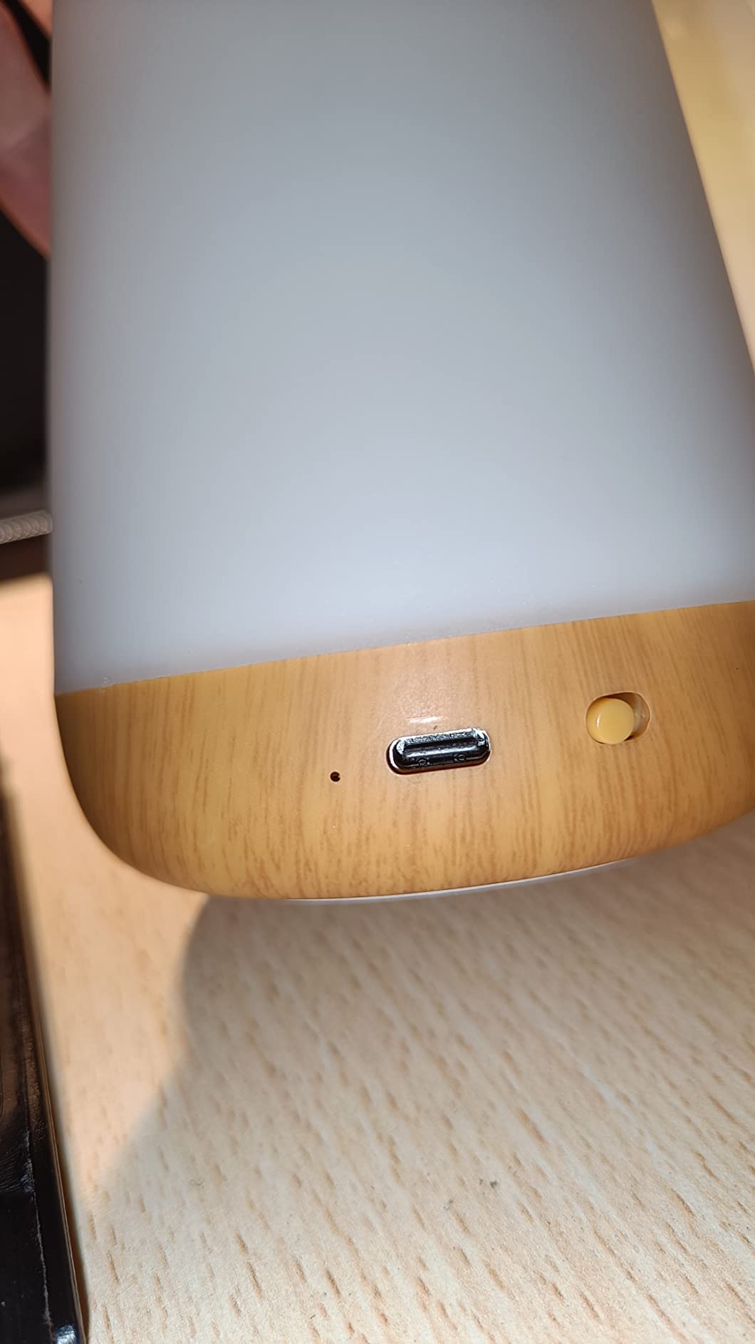 Auxmir Lampada da Comodino Touch Marrone LED RGB Ricaricabile