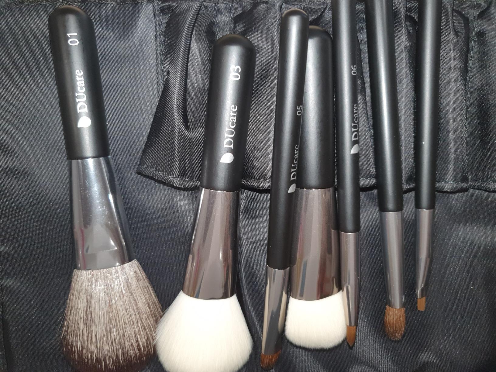 DUcare Set 7 Pennelli Trucco con Borsa Fibra Sintetica