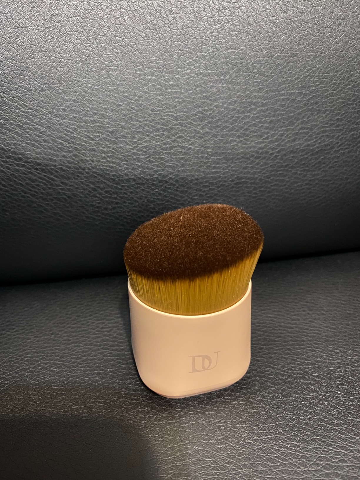 DUcare Kabuki Flawless Pennello Fondotinta mini viaggio