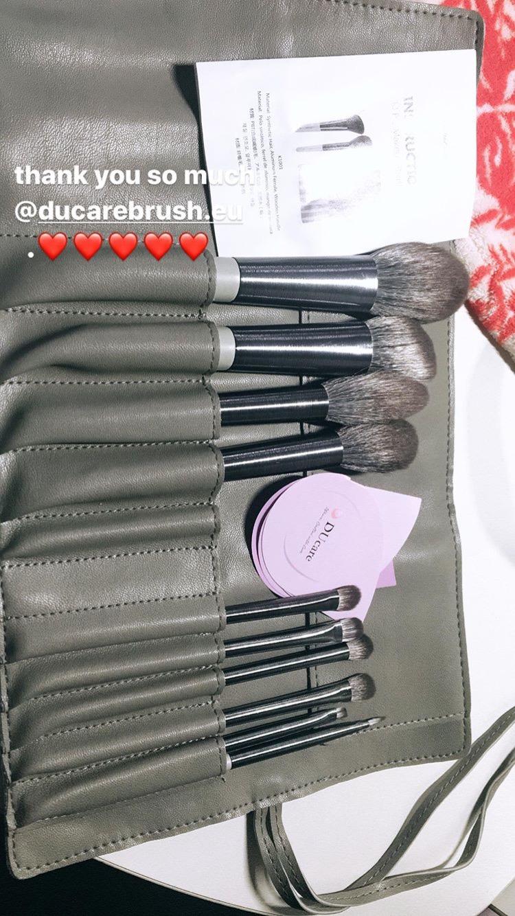 DUcare Set Pennelli Trucco 10 Pezzi Viso e Occhi Sintetici