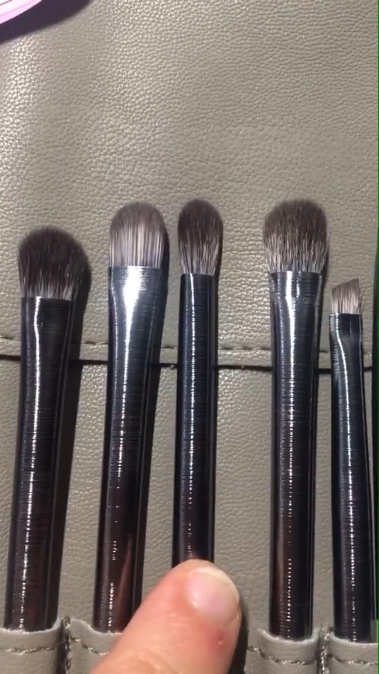 DUcare Set Pennelli Trucco 10 Pezzi Viso e Occhi Sintetici