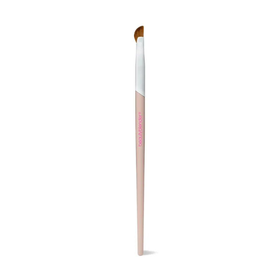 Beautyblender Wing Man Curved pennello eyeliner testa curva